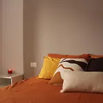 The Blue Nest - Red Apartment Near 5 Terre